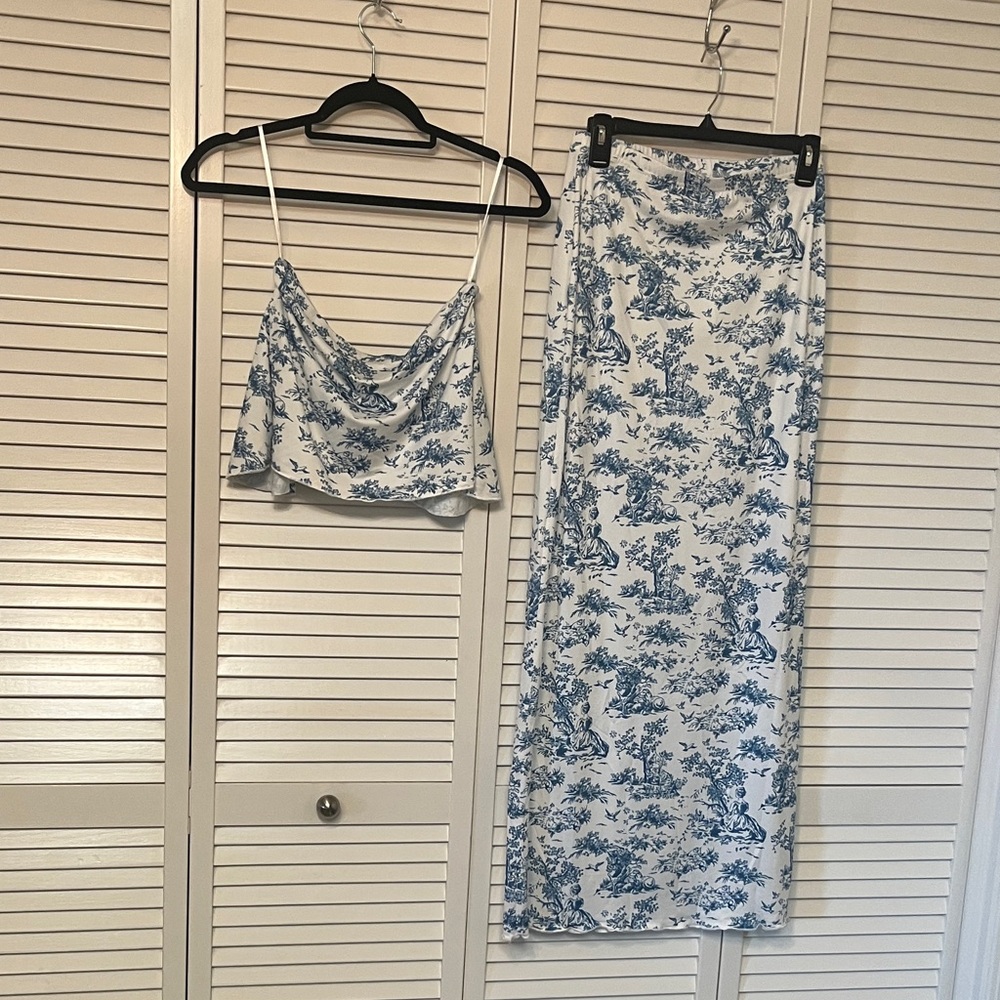 SHEIN Floral Blue and White Skirt Set